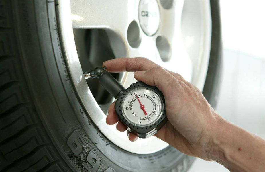 What is the right tire pressure for your Pathfinder Hybrid? 